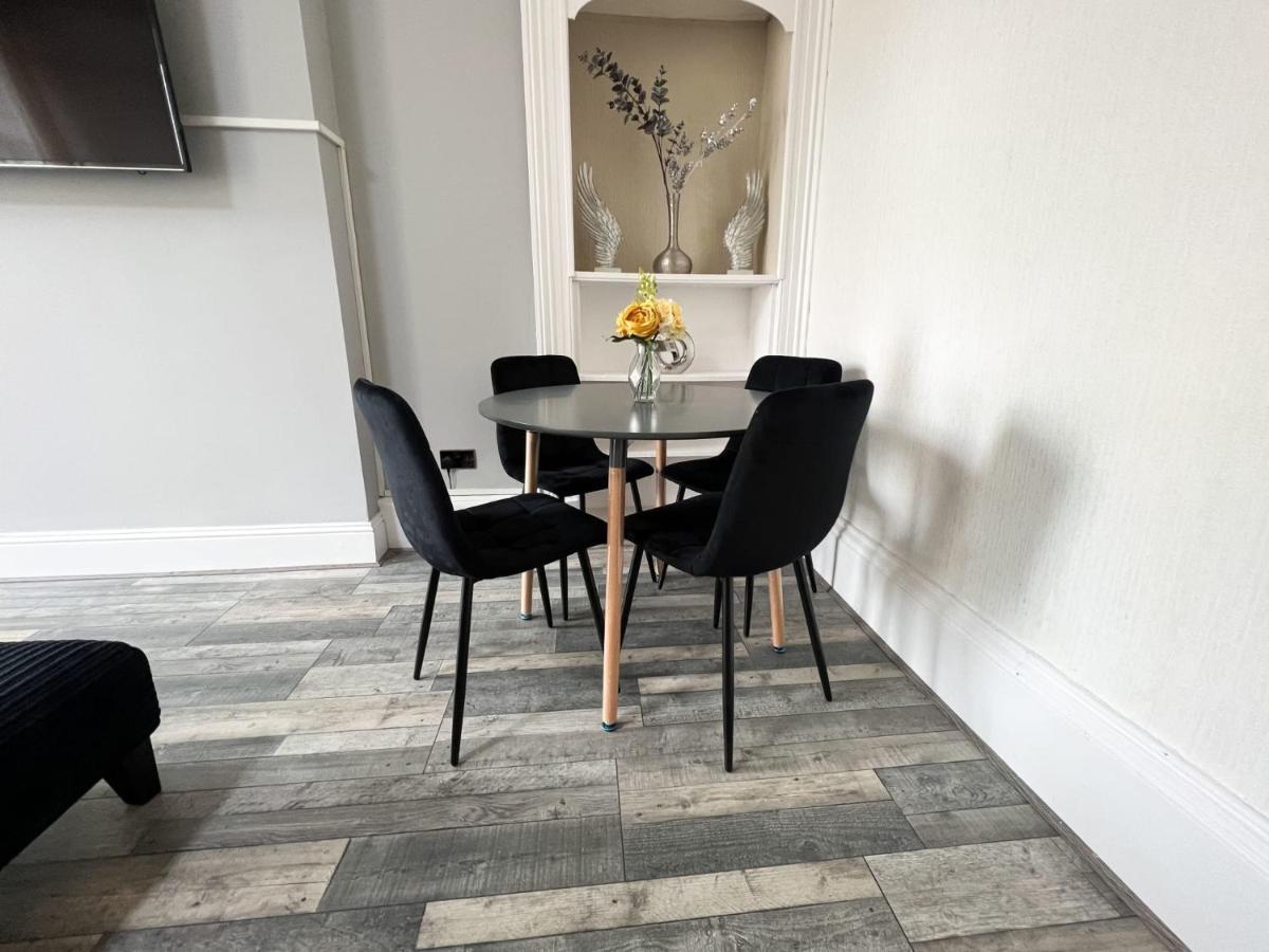 Premium 2Br Flat In The City Centre غلاسغو المظهر الخارجي الصورة